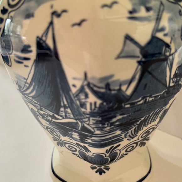 Delft/Blauw Delft Distel/Hand Painted/Made in Holland/Vase - Picture 10 of 11